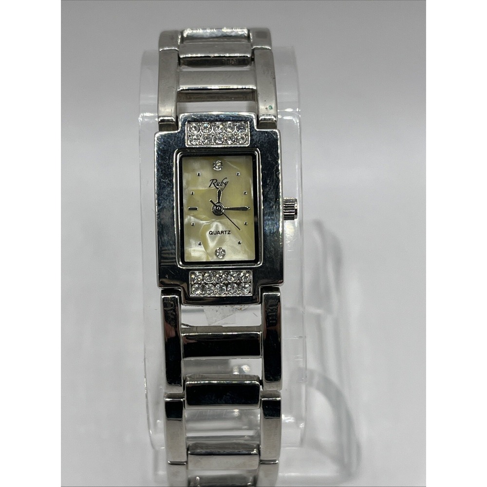 Vintage Ruby Women's Watch Pealized Dial Silver‎ 8" Band 19mm Case- New Battery